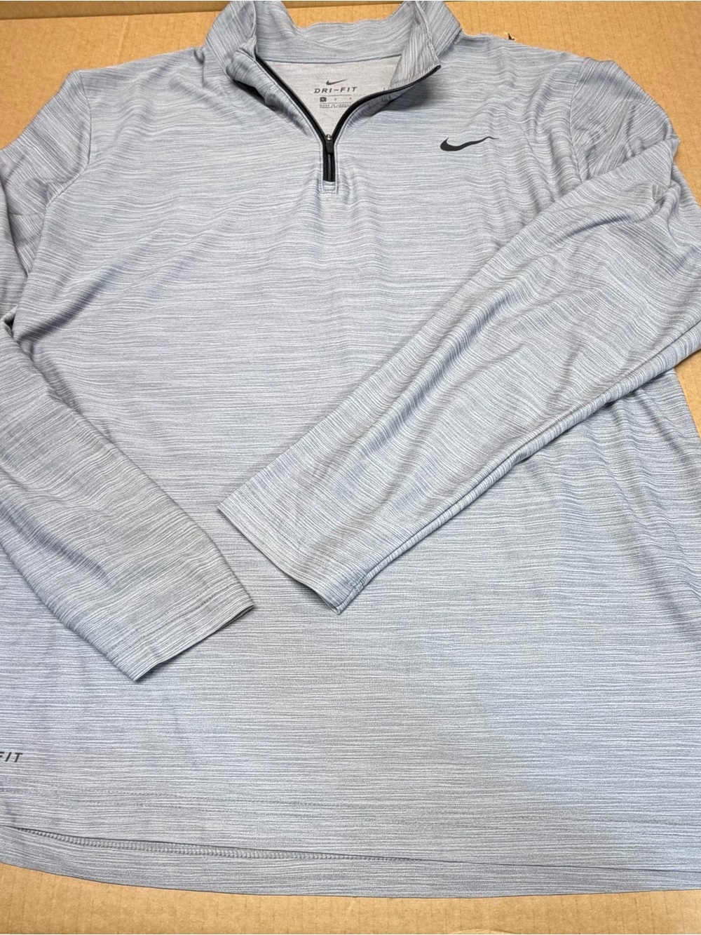Nike Men's Light Grey Heather Dri-FIT Quarter-Zip Pullover